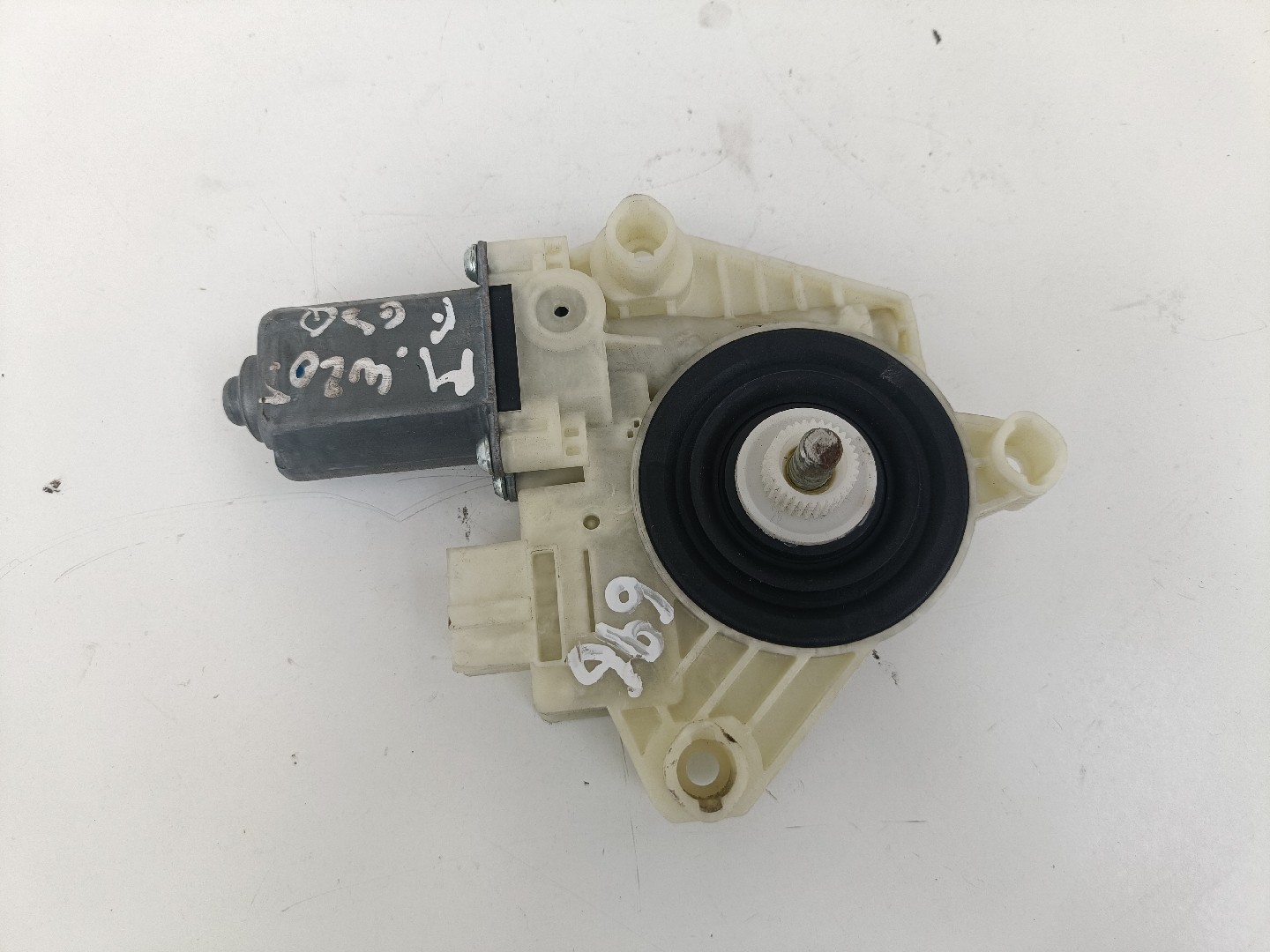 Motor Elevador Frente Esquerdo MERCEDES-BENZ C-CLASS (W205) | 13 - 