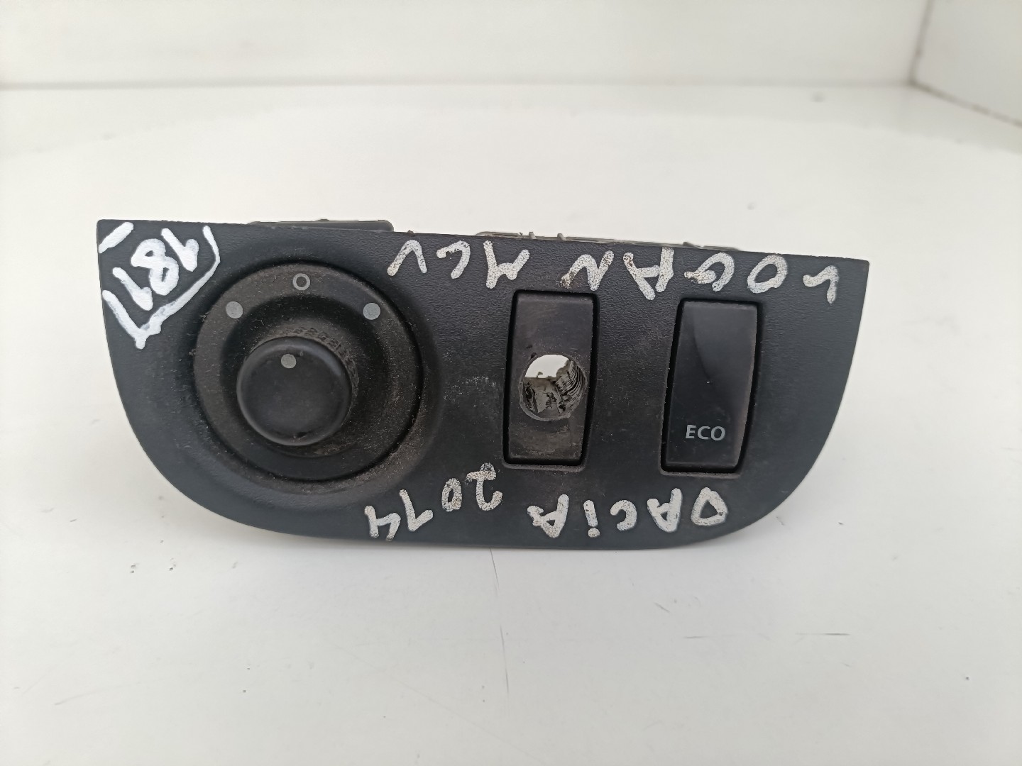 Botão / Comando Regulador de Espelhos DACIA LOGAN MCV II | 13 - 