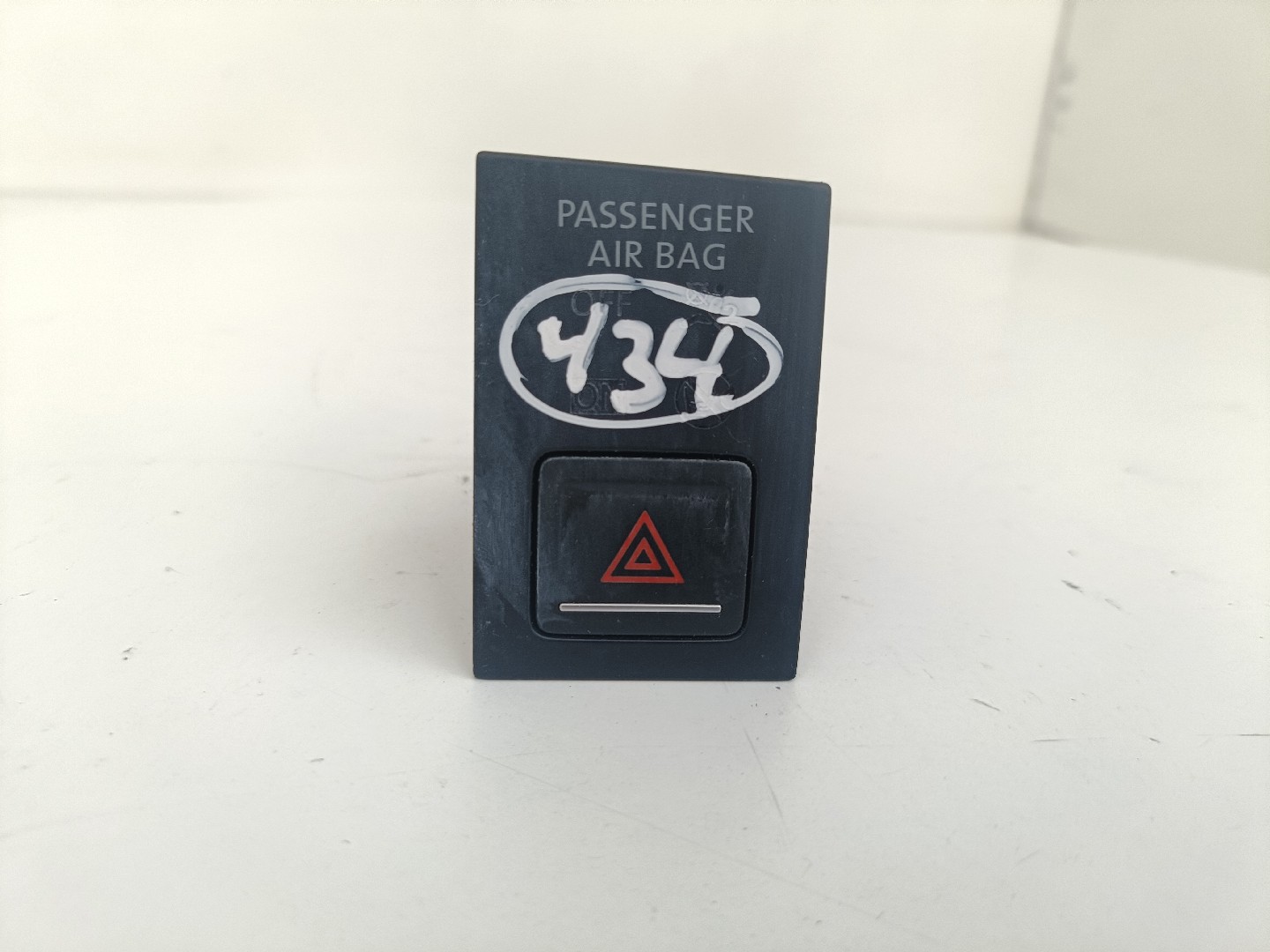 Botão de 4 Piscas VOLKSWAGEN GOLF VII (5G1, BQ1, BE1, BE2) | 12 - 