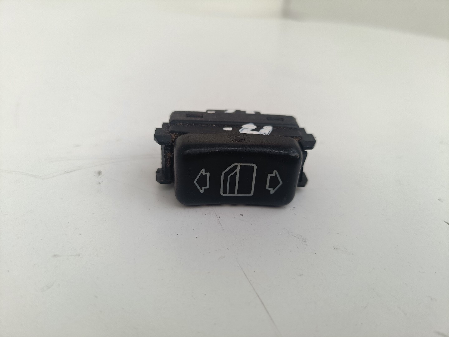 Botão / Botões / Comutador Vidro Dto MERCEDES-BENZ 190 (W201) | 82 - 93