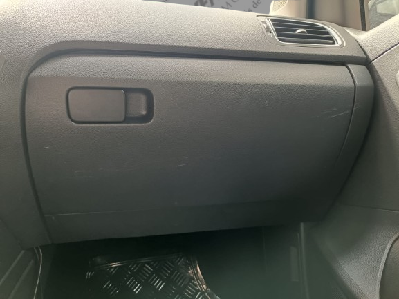 Tampa / Porta Luvas VOLKSWAGEN POLO (6R1, 6C1) | 09 - 