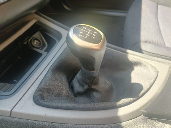 Punho / Moca /  Manete / Alavanca Mudanças BMW 1 (E87) | 03 - 13 Imagem-1