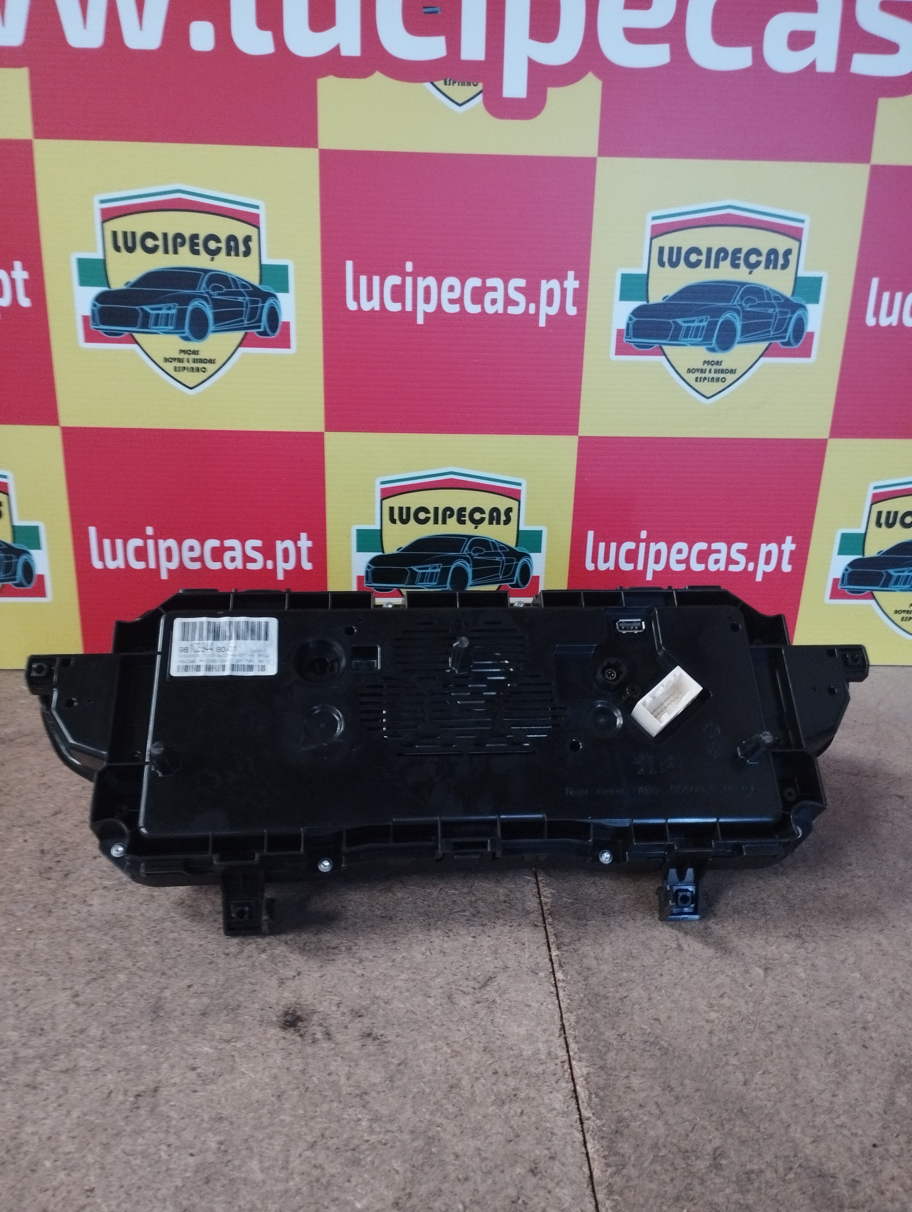 Quadrante PEUGEOT 3008 SUV (M_) | 16 -  Imagem-2