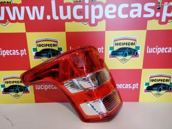 Farolim de Pisca Frente Dto MITSUBISHI L200 (KJ_, KK_, KL_) | 14 - 