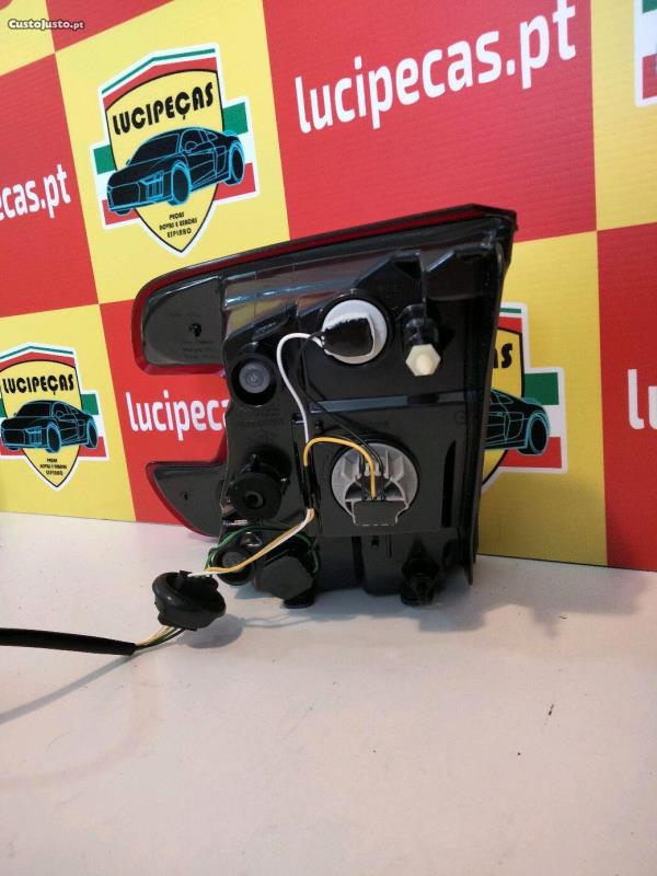 Left Tail Light  RENAULT MEGANE III Hatchback (BZ0/1_) | 08 -  Imagem-3