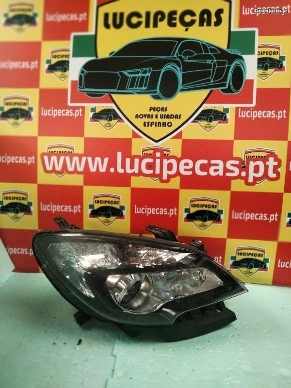 Right Headlight  OPEL MOKKA / MOKKA X (J13) | 12 - 