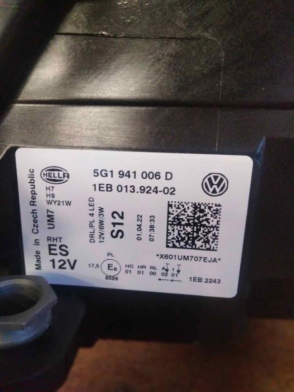 Right Headlight  VOLKSWAGEN GOLF VII (5G1, BQ1, BE1, BE2) | 12 -  Imagem-3