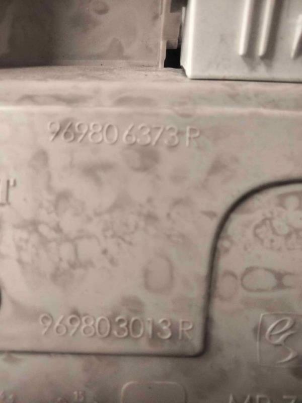 PLAFONNIER (LUZ DE TETO) RENAULT MEGANE IV Hatchback (B9A/M/N_) | 15 -  Imagem-3