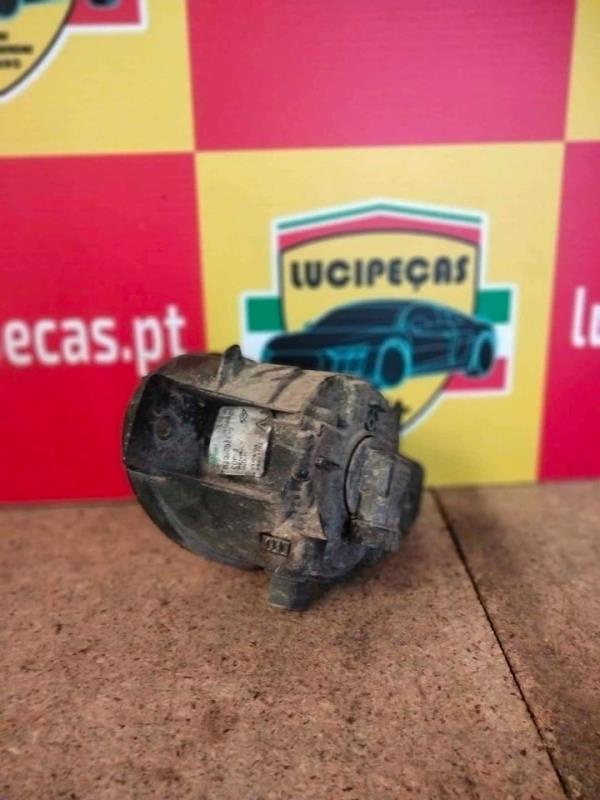 FAROL DE NEVOEIRO DIREITO  RENAULT CLIO II (BB_, CB_) | 98 -  Imagem-1