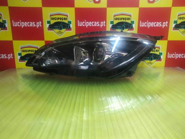 Left Headlight PEUGEOT 308 II | 13 -  Imagem-1