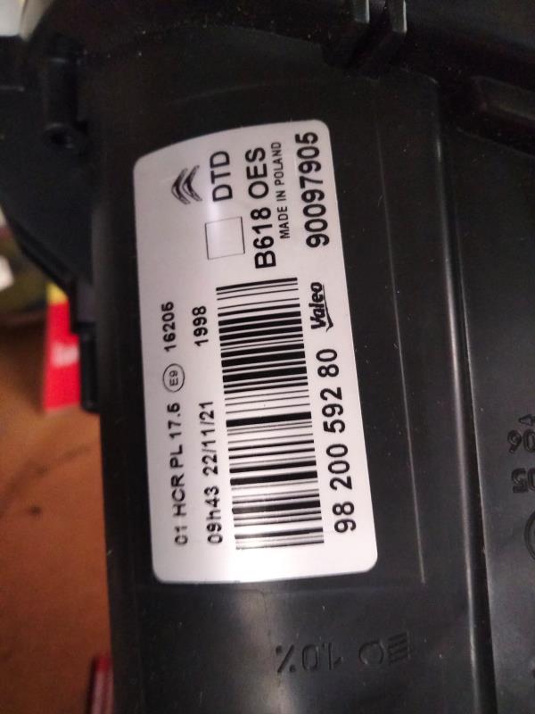 Right Headlight  CITROEN C3 III (SX) | 16 -  Imagem-3