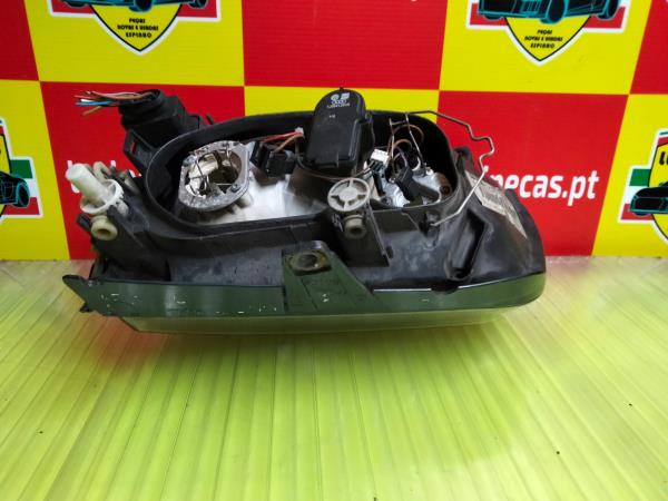 Right Headlight  VOLKSWAGEN POLO (6N1) | 94 - 99 Imagem-2