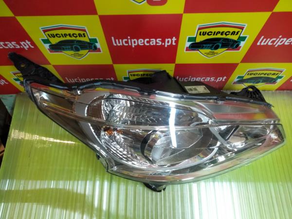 Right Headlight  PEUGEOT 208 I (CA_, CC_) | 12 -  Imagem-1