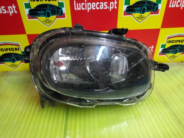Right Headlight  CITROEN C3 III (SX) | 16 - 