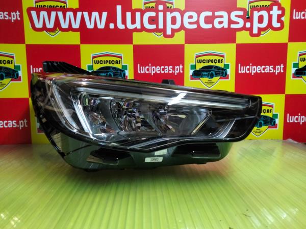 Right Headlight  OPEL GRANDLAND X (A18) | 17 - 