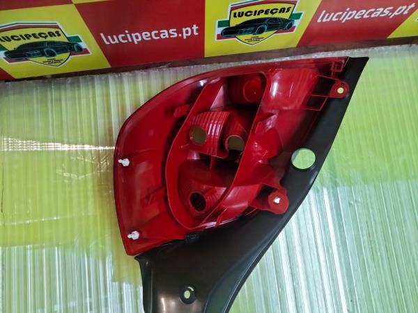 Left Tail Light  RENAULT CLIO III (BR0/1, CR0/1) | 05 -  Imagem-5