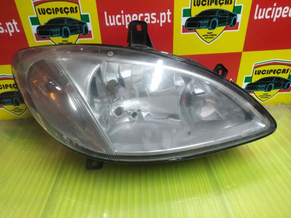 Right Headlight  MERCEDES-BENZ VITO / MIXTO Caixa (W639) | 03 -  Imagem-1