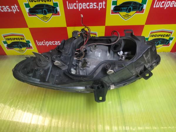 Right Headlight  MERCEDES-BENZ VITO / MIXTO Caixa (W639) | 03 -  Imagem-4