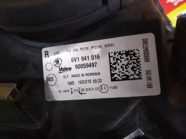 Right Headlight  SKODA FABIA III (NJ3) | 14 -  Imagem-9