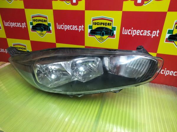 Right Headlight  FORD FIESTA VI (CB1, CCN) | 08 - 