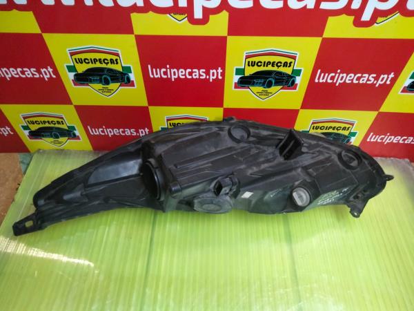 Right Headlight  FORD FIESTA VI (CB1, CCN) | 08 -  Imagem-4