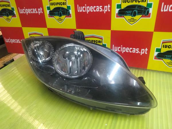 Right Headlight  SEAT TOLEDO III (5P2) | 04 - 09