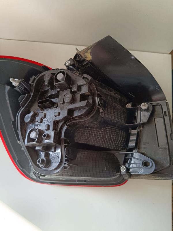 Right Tail Light  BMW 1 (F20) | 11 - 19 Imagem-1