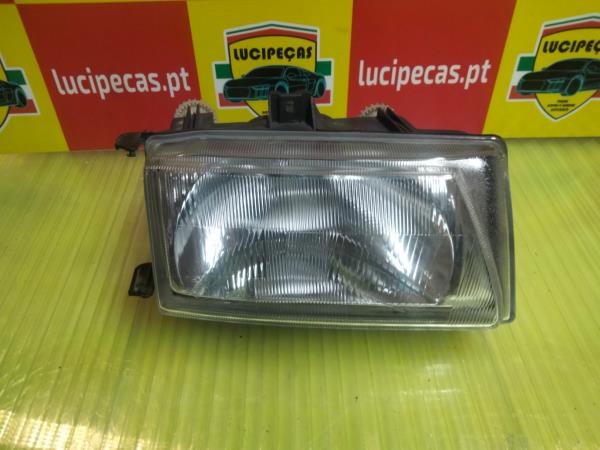 Right Headlight  SEAT IBIZA II (6K1) | 93 - 02