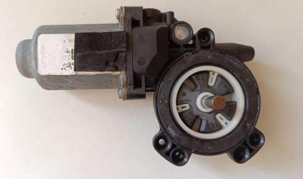 Motor elevador de vidro trás ESQ RENAULT MEGANE II (BM0/1_, CM0/1_) | 01 - 12 Imagem-1