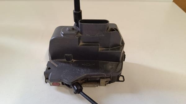 Fecho da Porta Trás Esq RENAULT LAGUNA II (BG0/1_) | 01 - 07