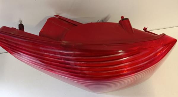 Left Tail Light  PEUGEOT 407 SW (6E_) | 04 - 11 Imagem-1