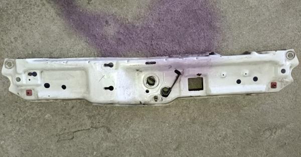 Barra superior de fecho de capot OPEL CORSA C (X01) | 00 - 09