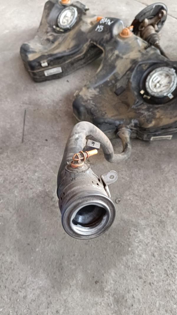 Fuel Tank BMW 5 (E60) | 01 - 10 Imagem-1