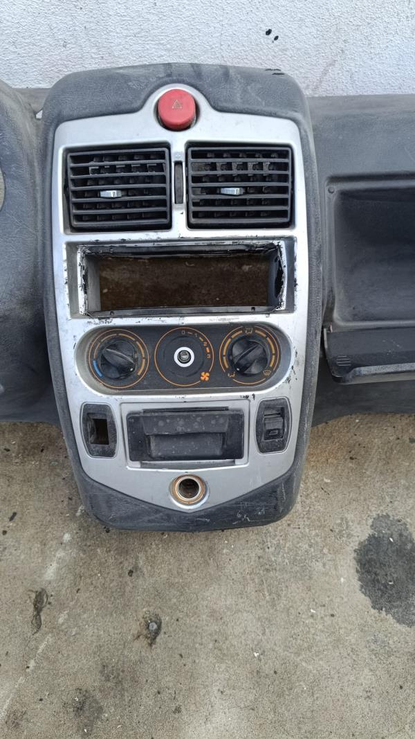 Dashboard AIXAM A.721 | 05 -  Imagem-1