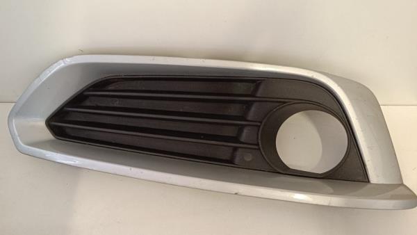 Grelha farol de nevoeiro Frente ESQ BMW 1 (F20) | 11 - 19