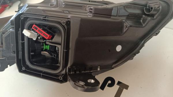 Otica Dto PEUGEOT 308 III Imagem-6