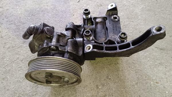 Bomba Direcção Assistida VOLKSWAGEN PHAETON (3D1, 3D2, 3D3, 3D4, 3D6, 3D7, 3D8, 3D9) | 02 - 16 Imagem-5