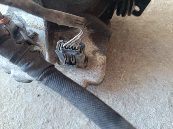 Bomba Direcção Assistida PEUGEOT 308 I (4A_, 4C_) | 07 - 16 Imagem-5