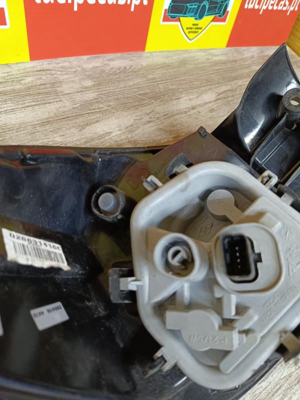 Farolim Stop Dto RENAULT CAPTUR I (J5_, H5_) | 13 -  Imagem-4