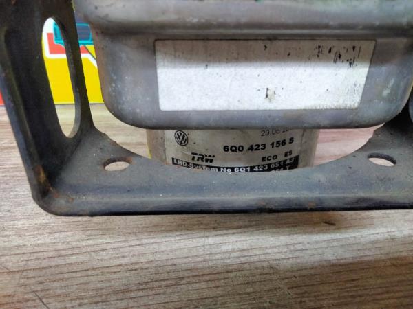 Bomba Direcção Assistida VOLKSWAGEN POLO três volumes (9A4, 9A2, 9N2, 9A6) | 02 -  Imagem-3