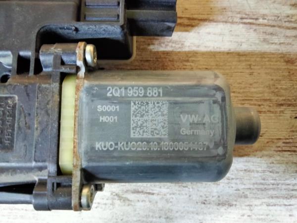 Motor elevador de vidro trás ESQ VOLKSWAGEN GOLF VII Variant (BA5, BV5) | 13 -  Imagem-3