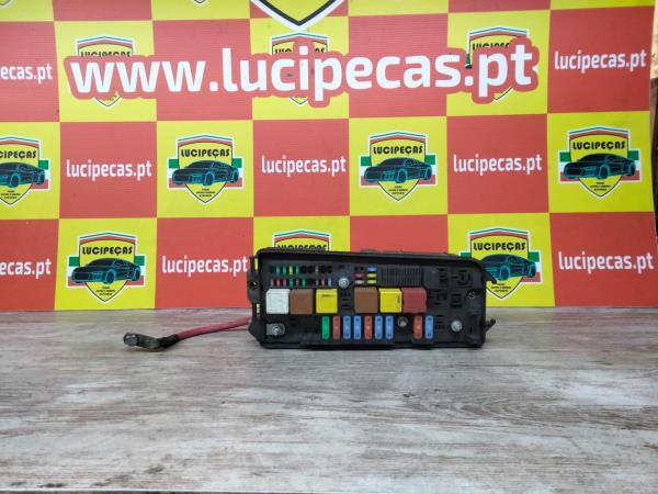 CAIXA DE FUSÍVEIS OPEL VECTRA C (Z02) | 02 - 09 Imagem-0