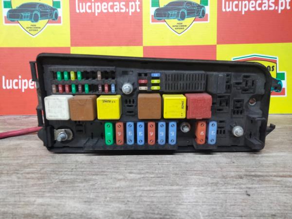 CAIXA DE FUSÍVEIS OPEL VECTRA C (Z02) | 02 - 09 Imagem-1
