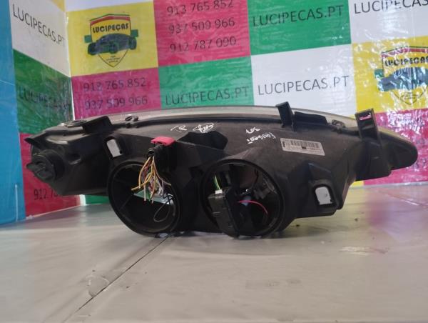 Otica Esq PEUGEOT 307 Break (3E) | 02 - 09 Imagem-4