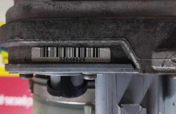 Bomba Direcção Assistida FORD FIESTA V (JH_, JD_) | 01 - 14 Imagem-6