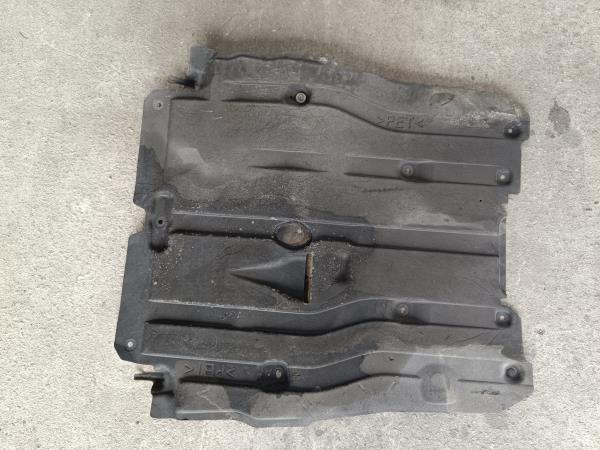 Blindagem Inferior RENAULT MEGANE IV Hatchback (B9A/M/N_) | 15 -  Imagem-1