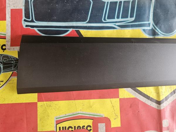 Friso Porta Frente DTO TOYOTA C-HR (_X1_) | 16 -  Imagem-1