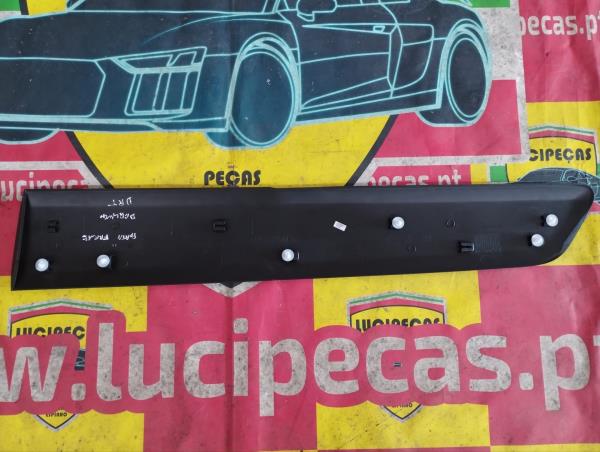 Friso Porta Frente DTO CITROEN BERLINGO Caixa (B9) | 08 -  Imagem-1