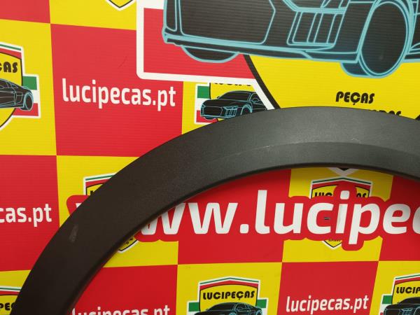 ABA GUARDA LAMAS TRAS DRT PEUGEOT 5008 lll  Imagem-2