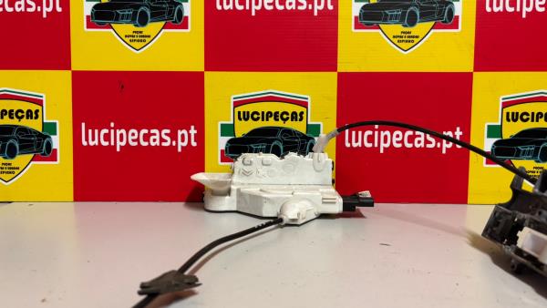 Fecho da Porta Frente Esq CITROEN C3 III (SX) | 16 - 